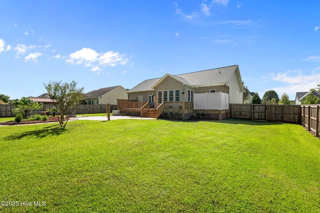 $420,000 | 164 Laura Drive, New Bern, NC 28562