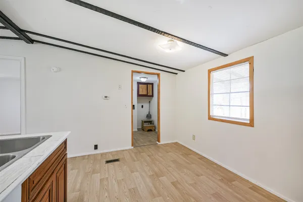 $1,400 | 1749 Max Road, Unit 2, Pearland, TX 77581