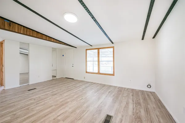 $1,400 | 1749 Max Road, Unit 2, Pearland, TX 77581