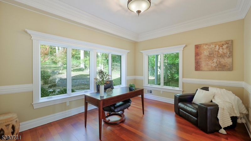 115 Old Somerset Road Watchung, NJ 07069 - Photo 14 of 48