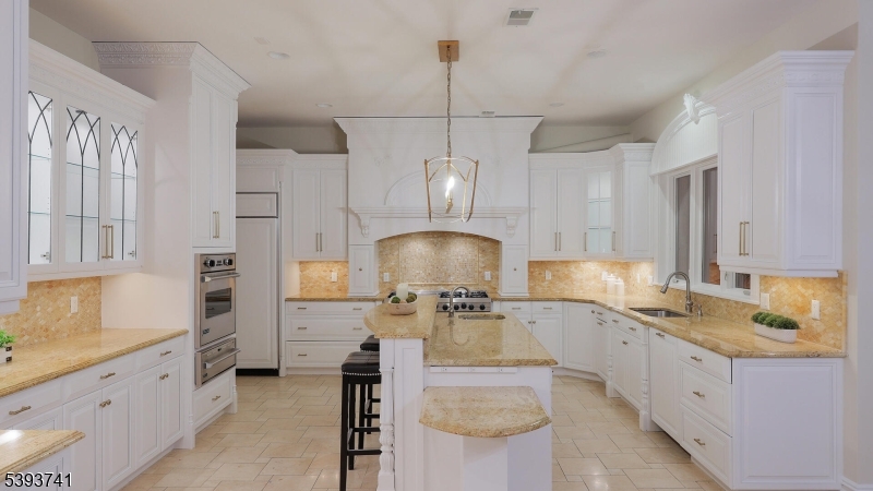 115 Old Somerset Road Watchung, NJ 07069 - Photo 15 of 48