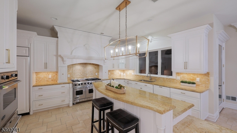 115 Old Somerset Road Watchung, NJ 07069 - Photo 16 of 48