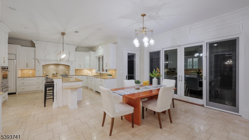 115 Old Somerset Road Watchung, NJ 07069 - Photo 18 of 48