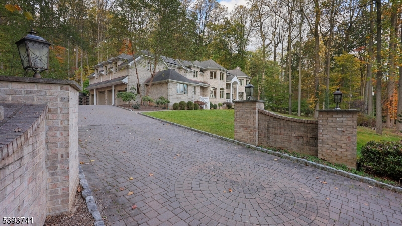 115 Old Somerset Road Watchung, NJ 07069 - Photo 2 of 48