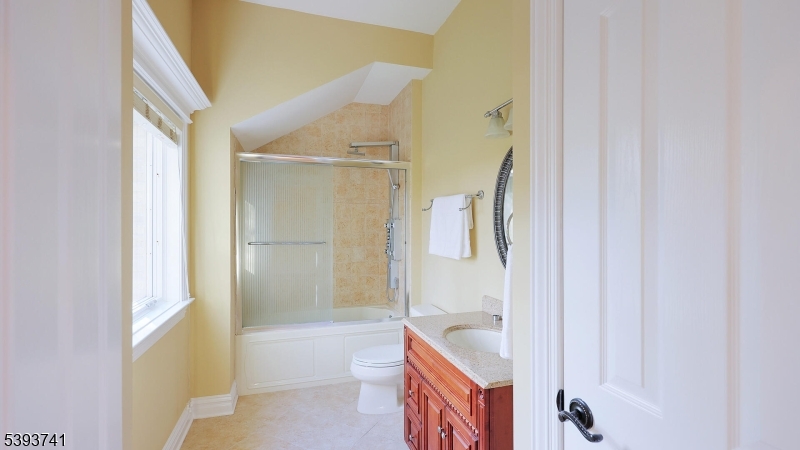 115 Old Somerset Road Watchung, NJ 07069 - Photo 34 of 48