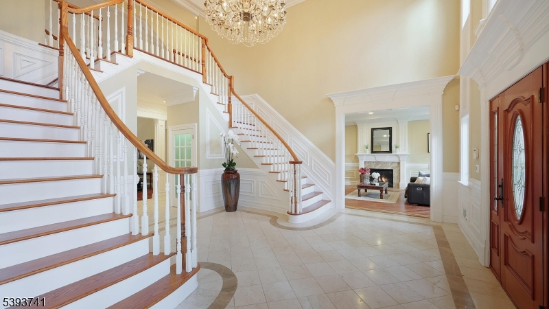 115 Old Somerset Road Watchung, NJ 07069 - Photo 5 of 48