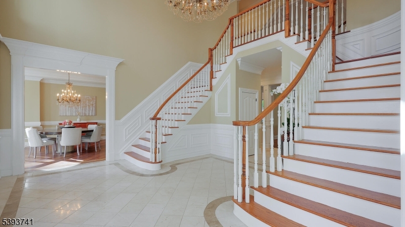115 Old Somerset Road Watchung, NJ 07069 - Photo 6 of 48