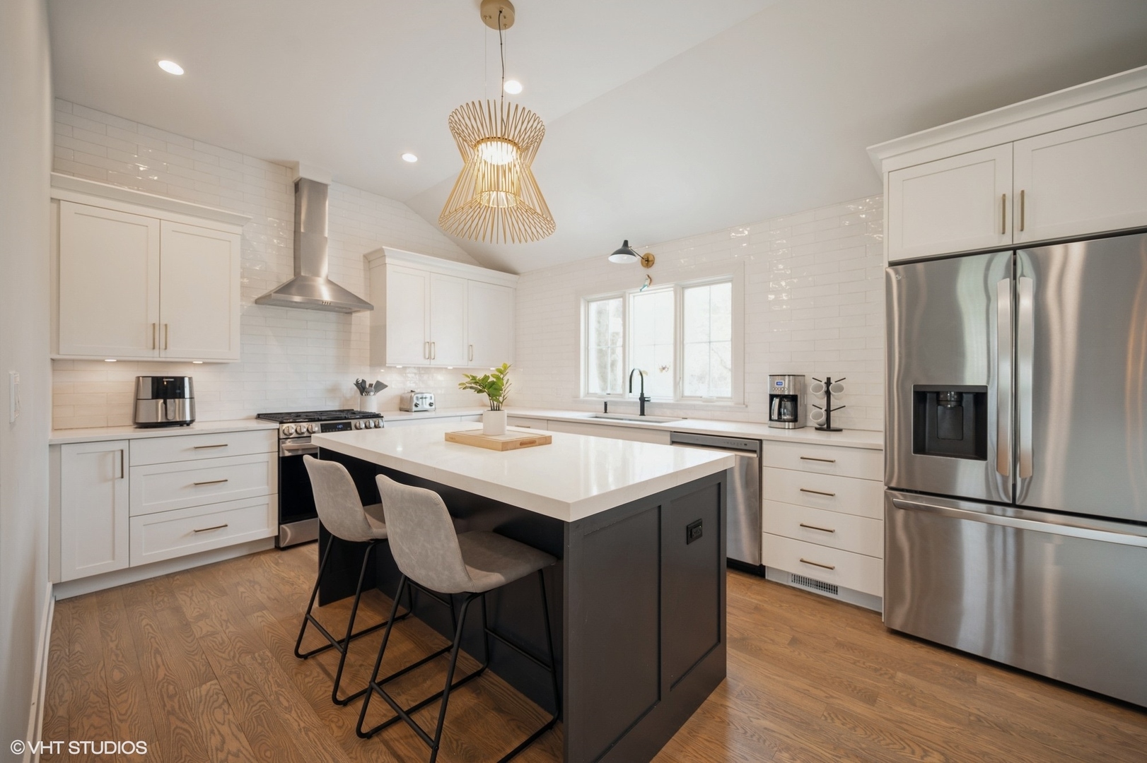 580 North Happ Road Northfield, IL 60093 - Photo 6 of 16