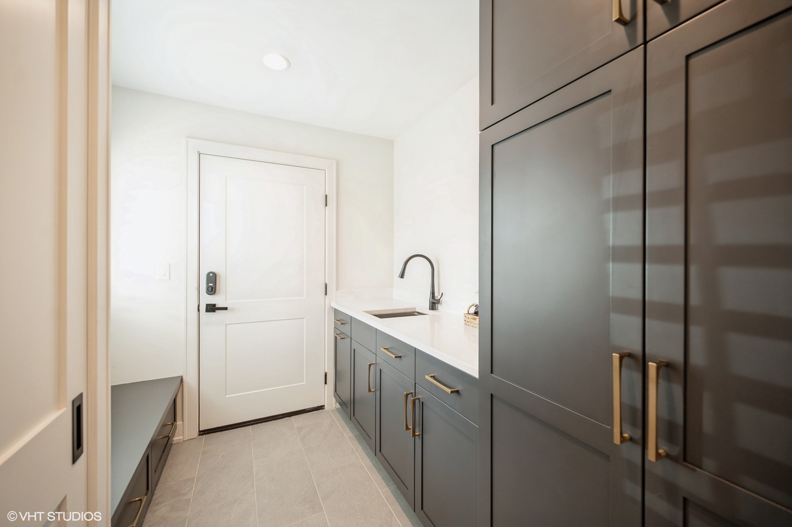 580 North Happ Road Northfield, IL 60093 - Photo 9 of 16