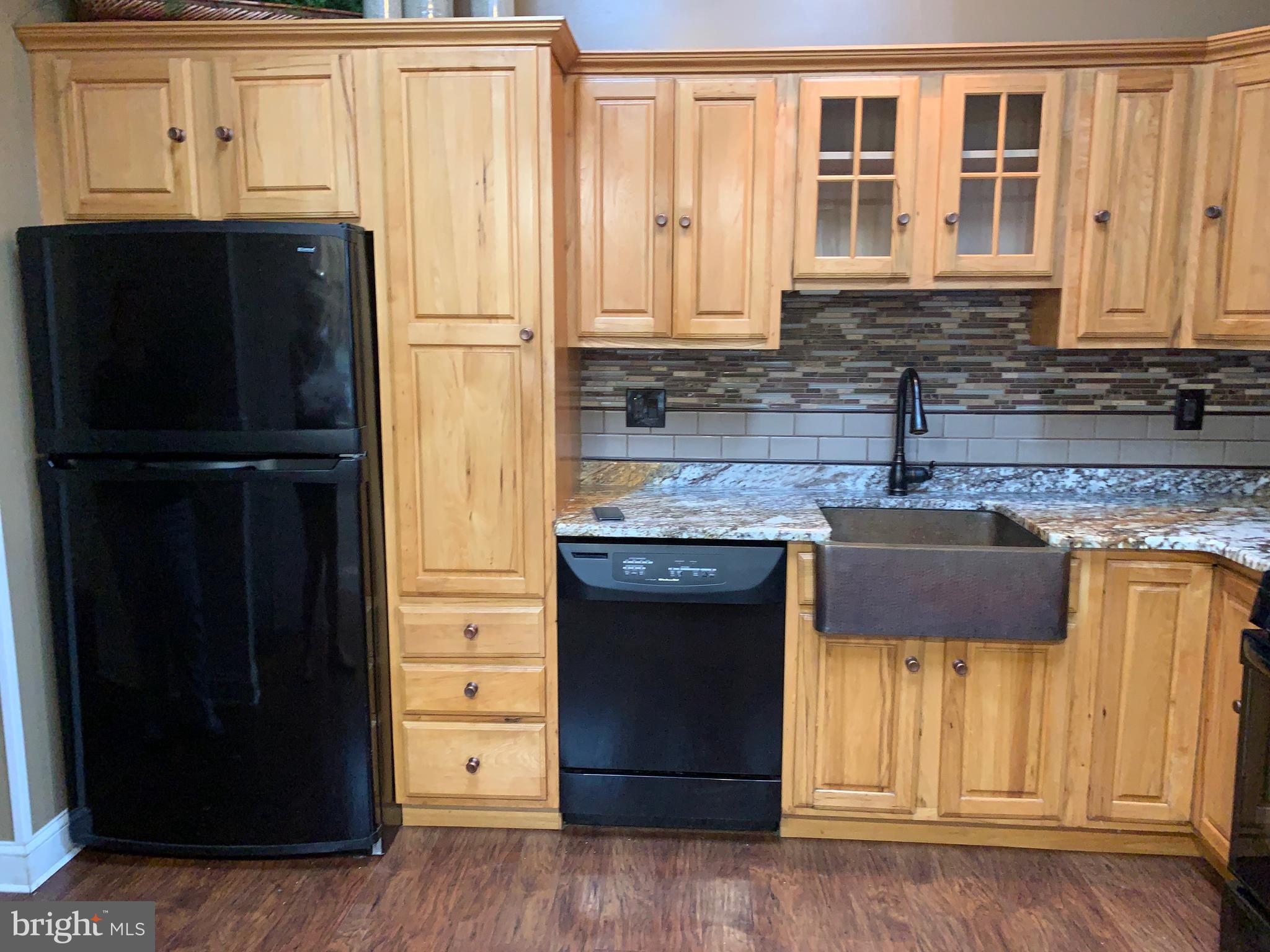 178 Hurffville - Cross Keys Road Sewell, NJ 08080 - Photo 10 of 26 Kitchen