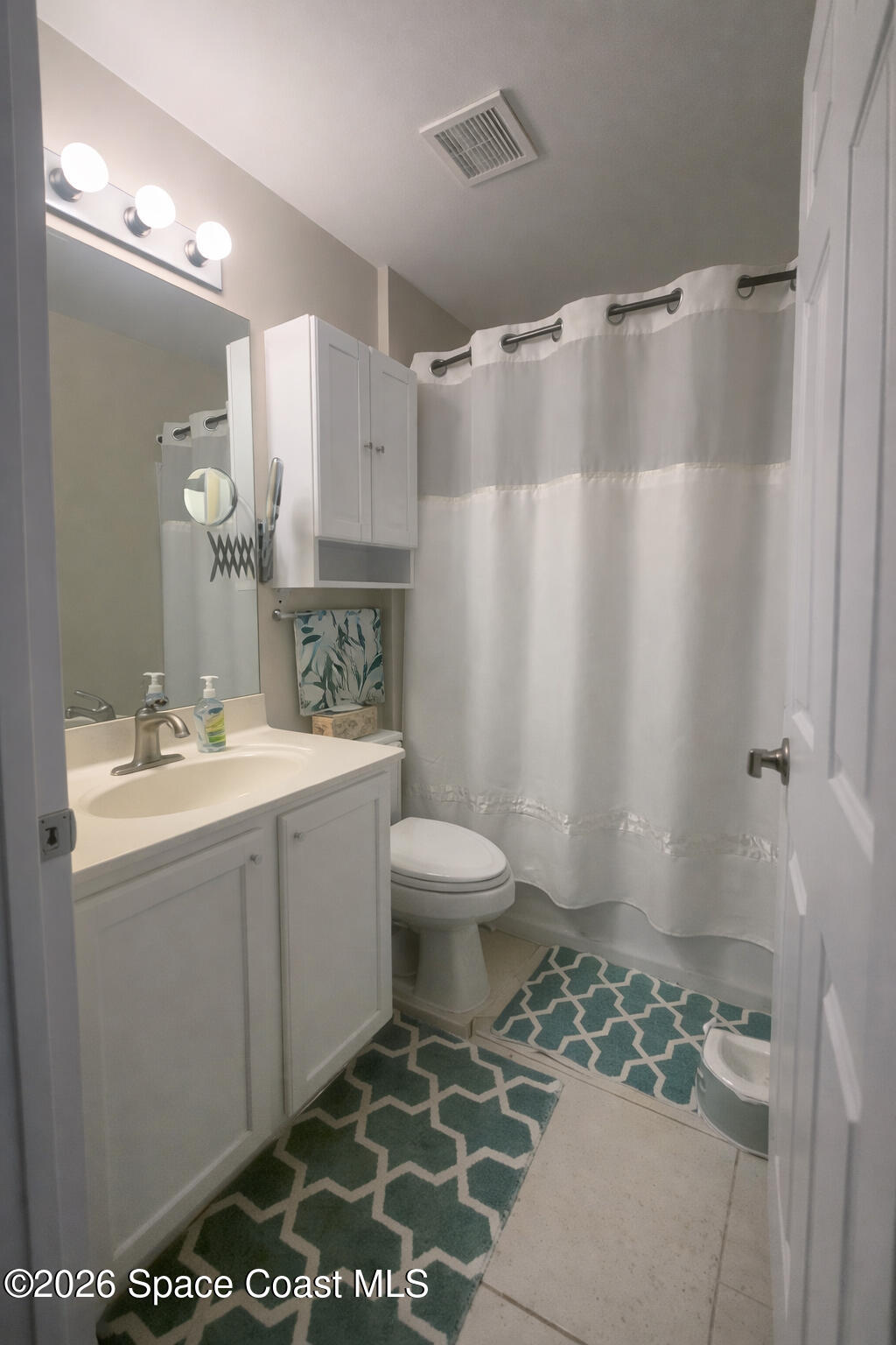 3312 Echo Ridge Place Cocoa, FL 32926 - Photo 17 of 18 hall bathroom