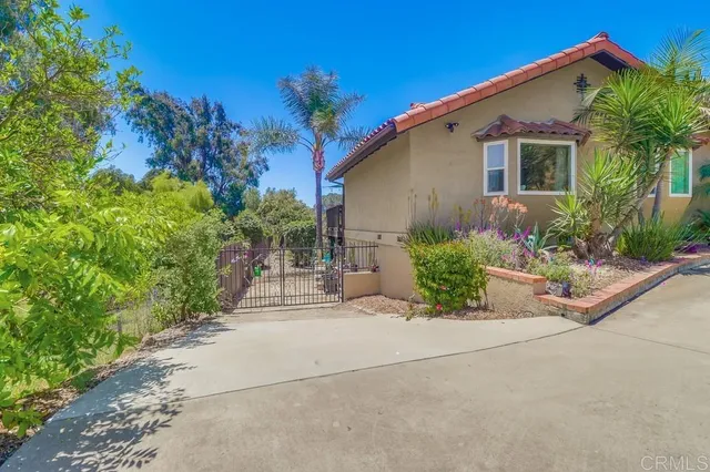 $1,399,000 | 10509 Challenge Boulevard, La Mesa, CA 91941