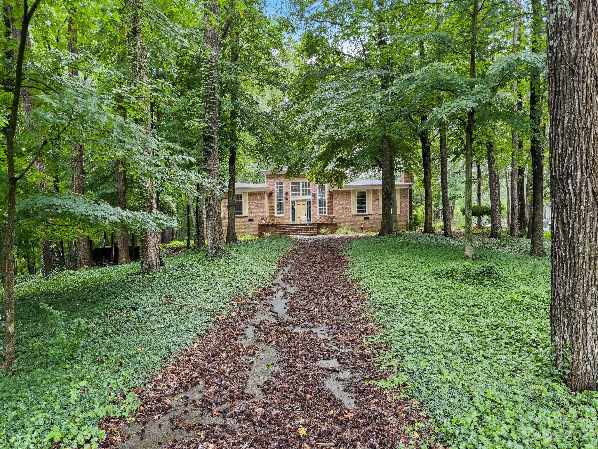 7800 Sardis Road Charlotte, NC 28270 - Photo 8 of 12 Gallery Image 8