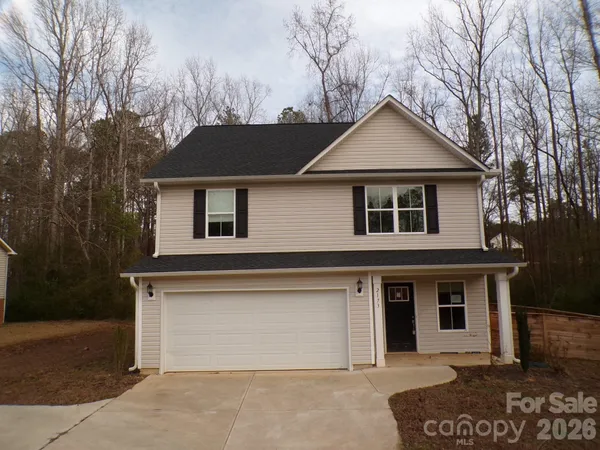 $304,900 | 2173 Country Club Drive, Lancaster, SC 29720