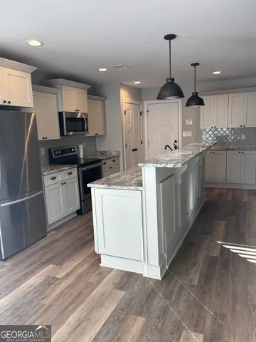 $277,000 | 403 Avington Chase, Perry, GA 31069