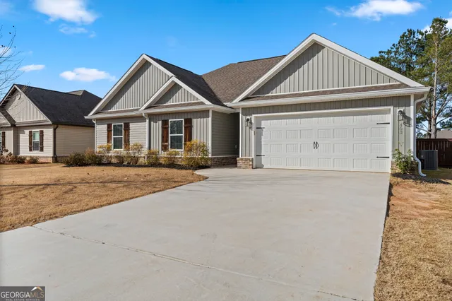 $277,000 | 403 Avington Chase, Perry, GA 31069