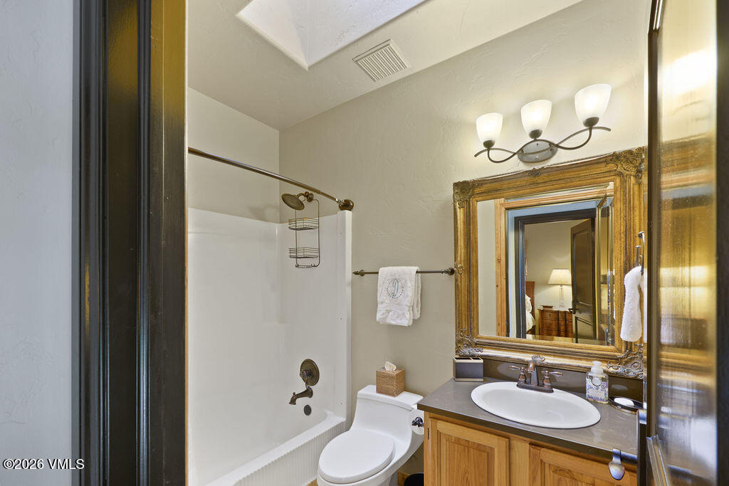 461 Winslow Road Edwards, CO 81632 - Photo 48 of 58 On Suite Bathroom