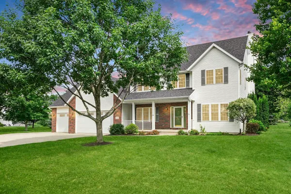 $625,000 | 3058 Saddle Brooke Trail, Sun Prairie, WI 53590