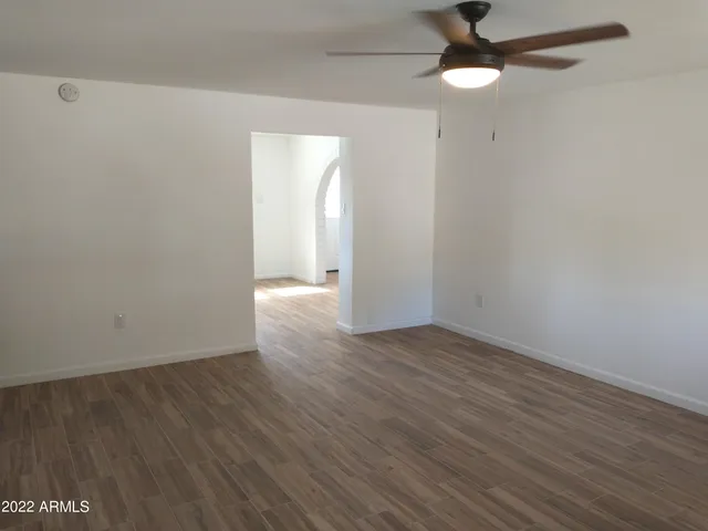 $1,975 | 13802 North 17th Avenue, Phoenix, AZ 85023