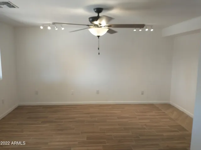 $1,975 | 13802 North 17th Avenue, Phoenix, AZ 85023