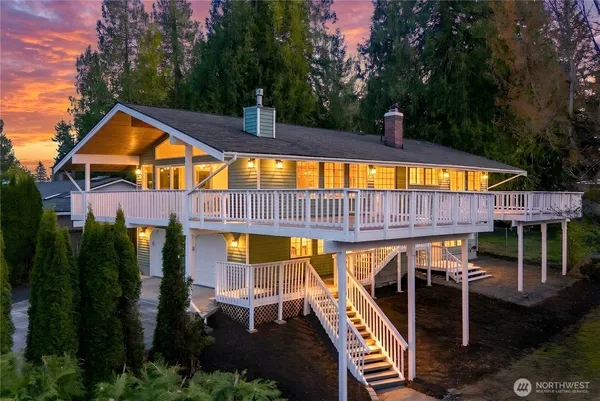 $1,075,000 | 13430 Kenwanda Drive, Snohomish, WA 98296