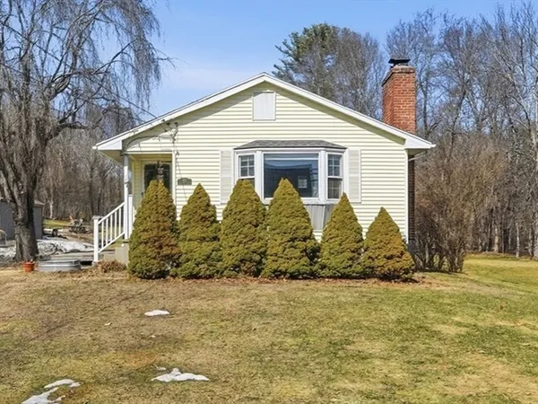 $299,500 | 180 Southwick Street, Feeding Hills, MA 01030
