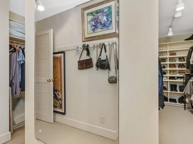 $13,000 | 300 Boylston Street, Unit 514, Boston, MA 02116