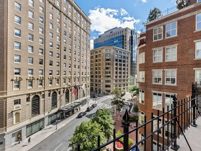 $13,000 | 300 Boylston Street, Unit 514, Boston, MA 02116