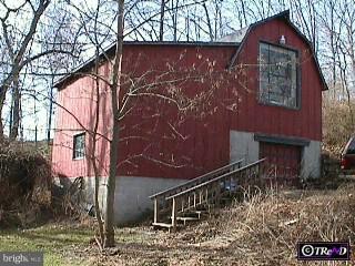 205 Reid Road Coatesville, PA 19320 - Photo 4 of 6 Gallery Image 4