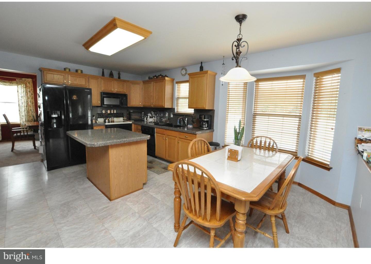 63 Mohr Road Burlington, NJ 08016 - Photo 11 of 25 Kitchen