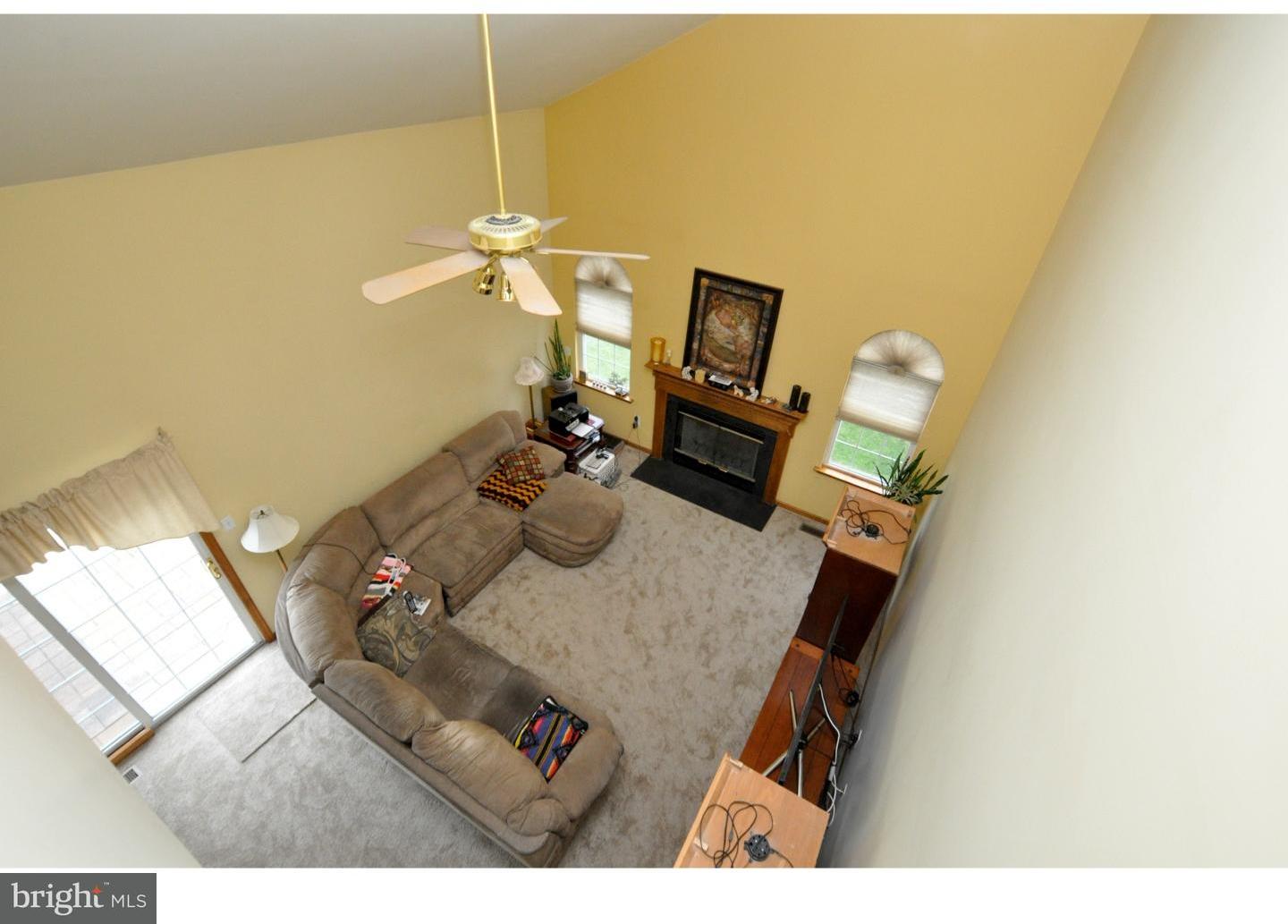 63 Mohr Road Burlington, NJ 08016 - Photo 14 of 25 Family Room