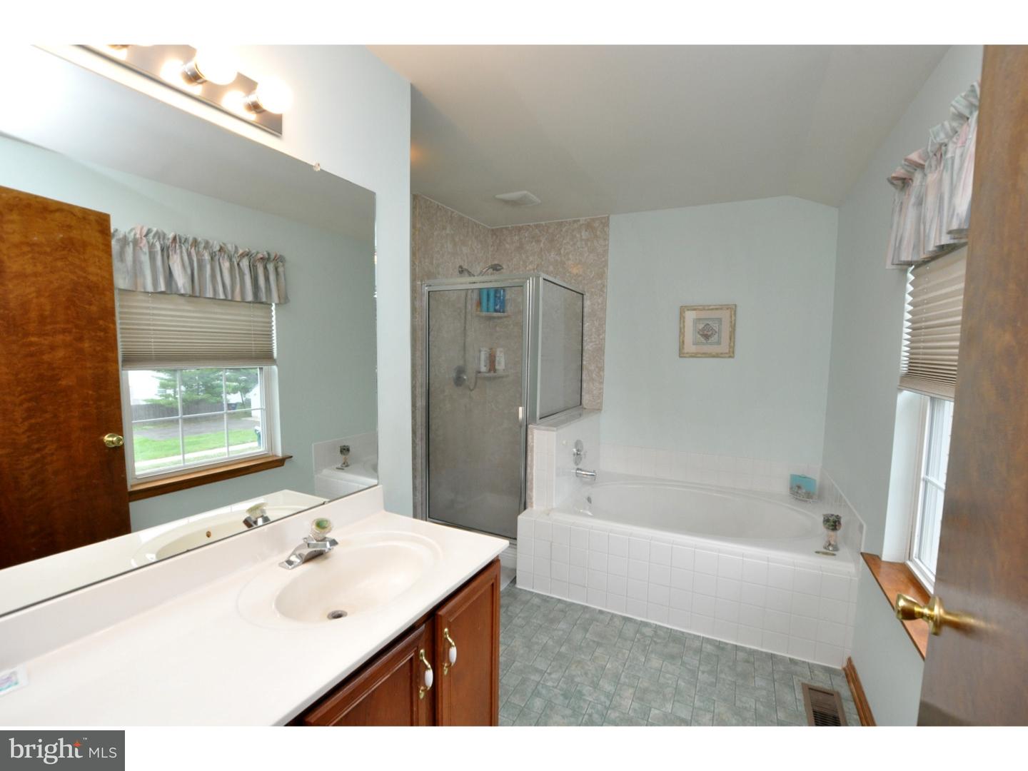 63 Mohr Road Burlington, NJ 08016 - Photo 16 of 25 Bathroom