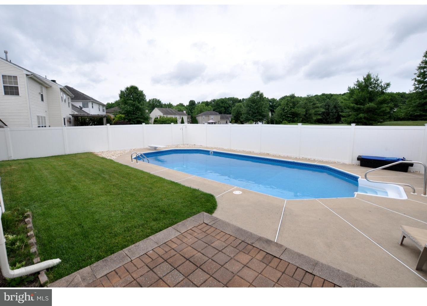 63 Mohr Road Burlington, NJ 08016 - Photo 24 of 25 Back Yard