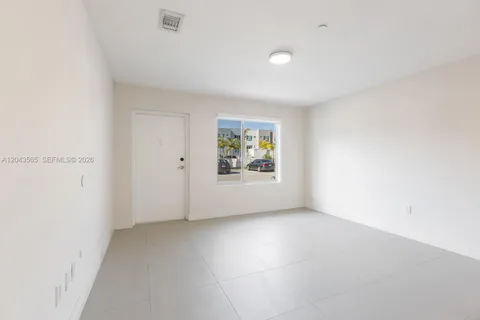 $495,000 | 2505 Northeast 193rd Street, Unit 4108, Miami, FL 33180