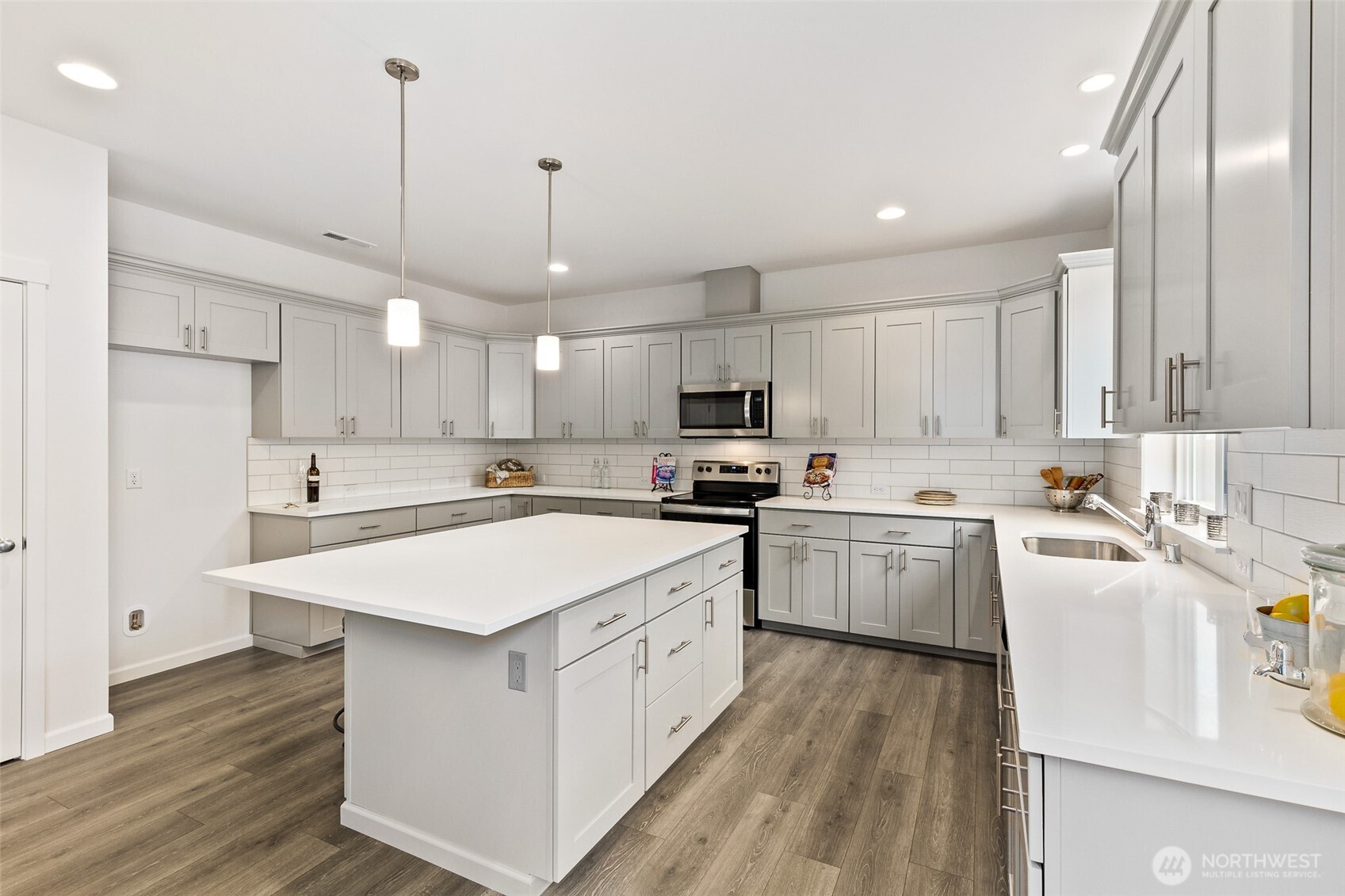 16720 8th Ave Court East, Unit 11 Spanaway, WA 98387 - Photo 17 of 25