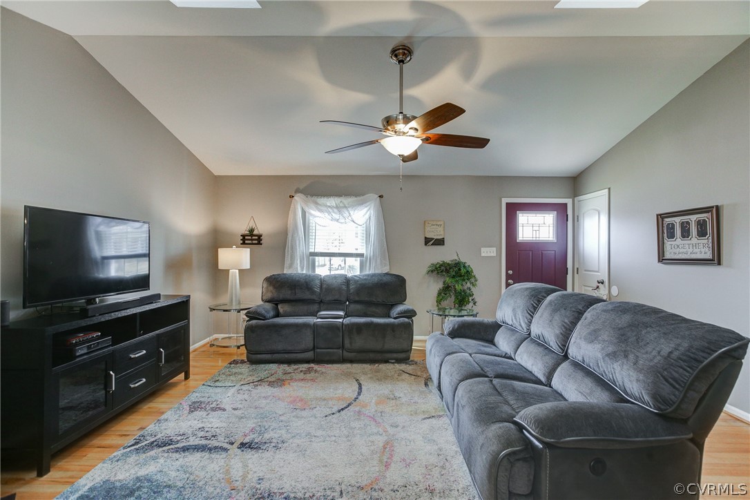 4607 Parrish Branch Road Midlothian, VA 23112 - Photo 11 of 21 Gallery Image 11