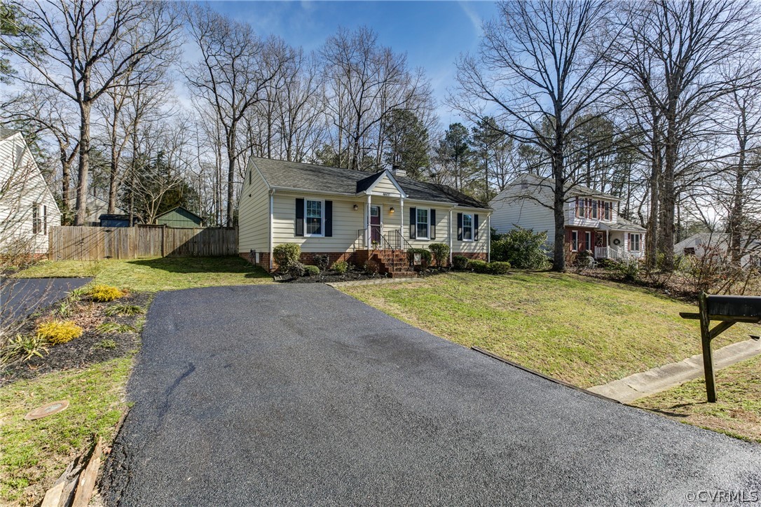 4607 Parrish Branch Road Midlothian, VA 23112 - Photo 3 of 21 Gallery Image 3