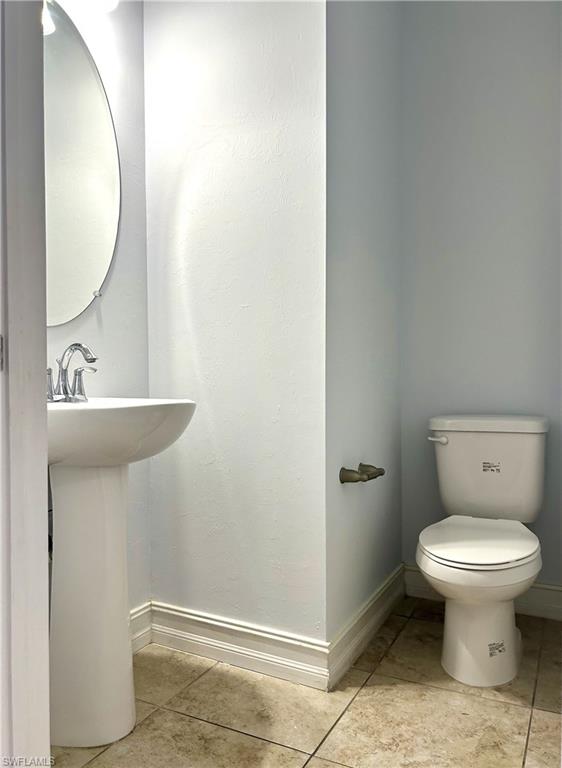 7784 Bristol Circle Naples, FL 34120 - Photo 19 of 30 Half bath, first floor