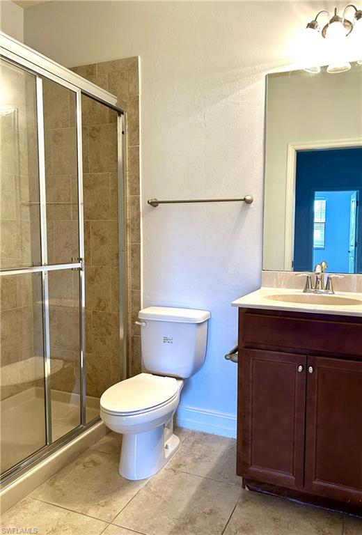 7784 Bristol Circle Naples, FL 34120 - Photo 28 of 30 Bathroom 3, second floor