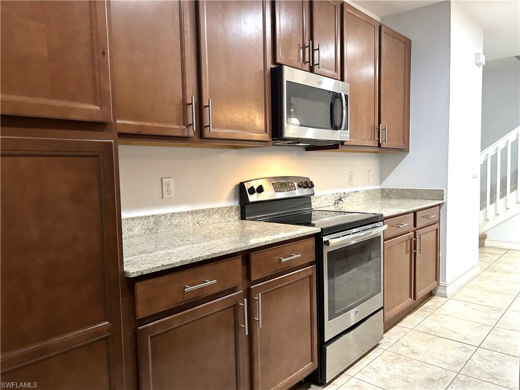 7784 Bristol Circle Naples, FL 34120 - Photo 8 of 30