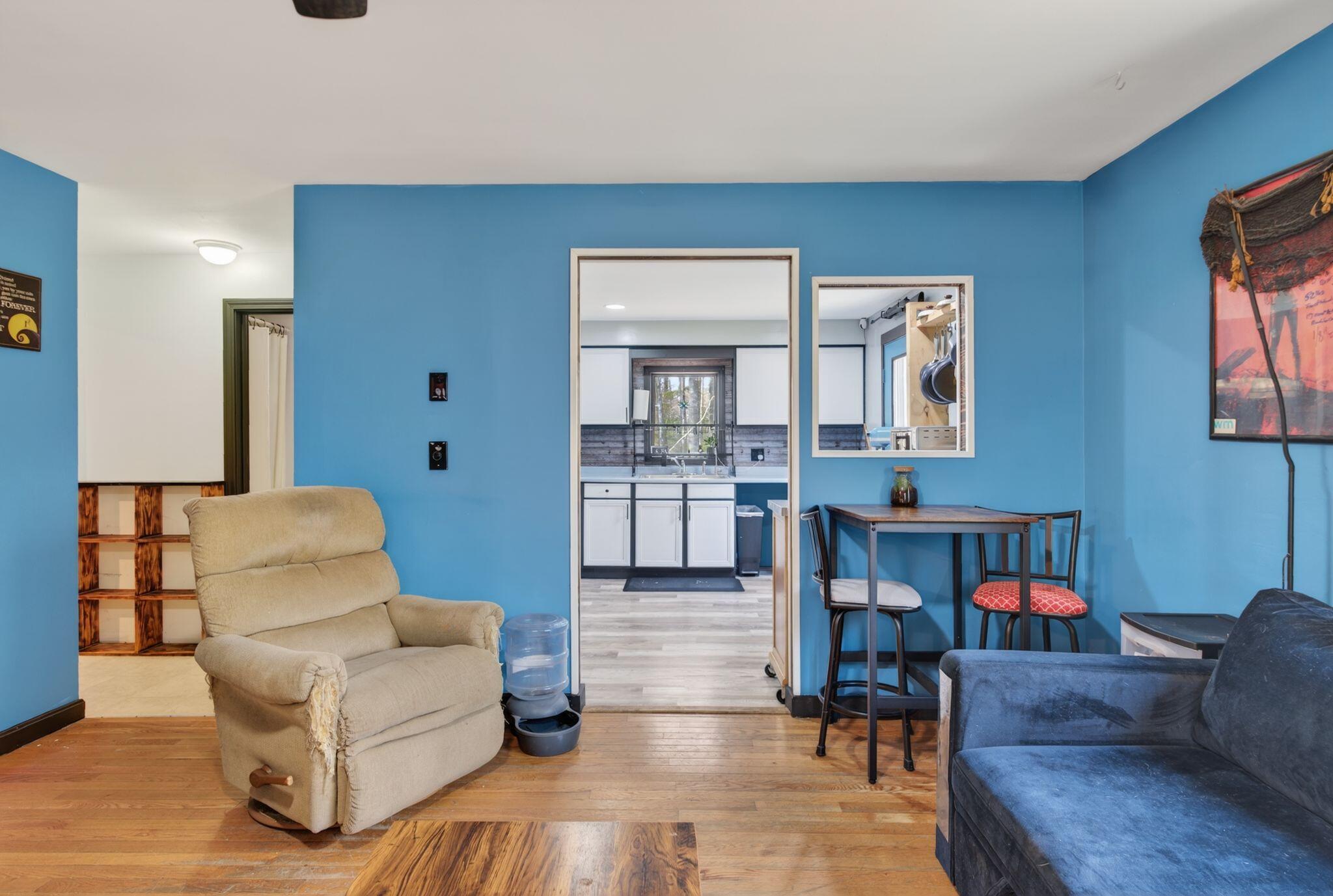401 Miller Road Waldoboro, ME 04572 - Photo 15 of 36 Living Room