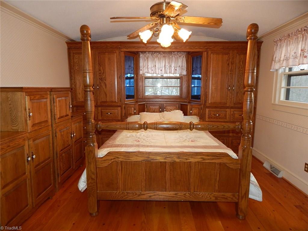 292 Friendship Church Road Elkin, NC 28621 - Photo 12 of 22 Gallery Image 12