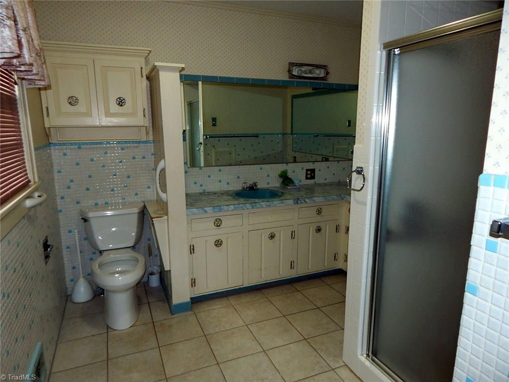 292 Friendship Church Road Elkin, NC 28621 - Photo 14 of 22 Gallery Image 14