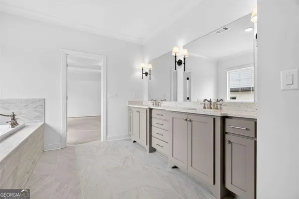 $1,100,000 | 216 Suwanee Avenue, Suwanee, GA 30024