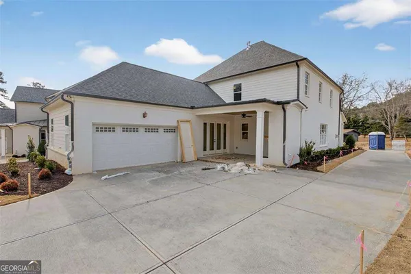 $1,100,000 | 216 Suwanee Avenue, Suwanee, GA 30024