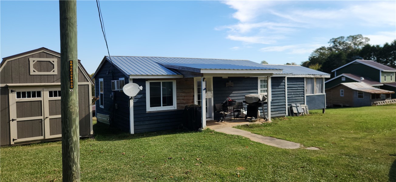 249-253 Pitts Road Walhalla, SC 29691 - Photo 2 of 39 249 Pitts Rd