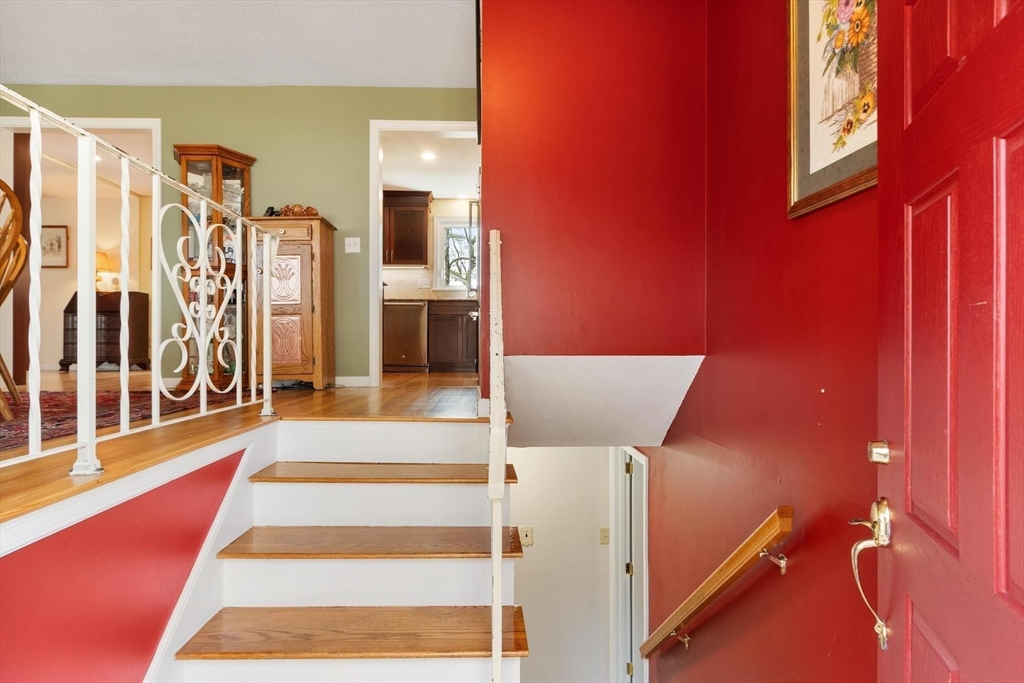 20 Bayberry Road Westford, MA 01886 - Photo 22 of 35