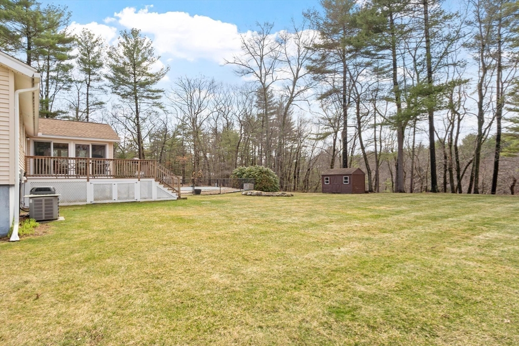 20 Bayberry Road Westford, MA 01886 - Photo 31 of 35