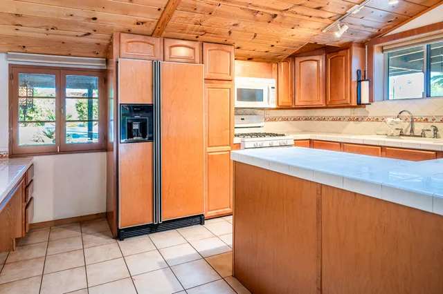 $900,000 | 1065 East San Jacinto Way, Palm Springs, CA 92262