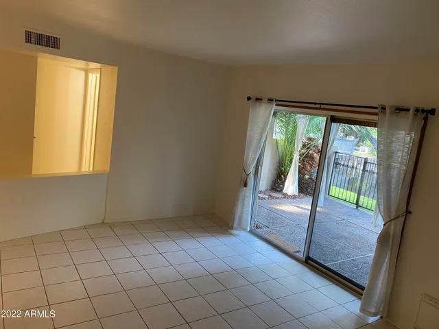 $1,900 | 2312 West Lindner Avenue, Unit 24, Mesa, AZ 85202